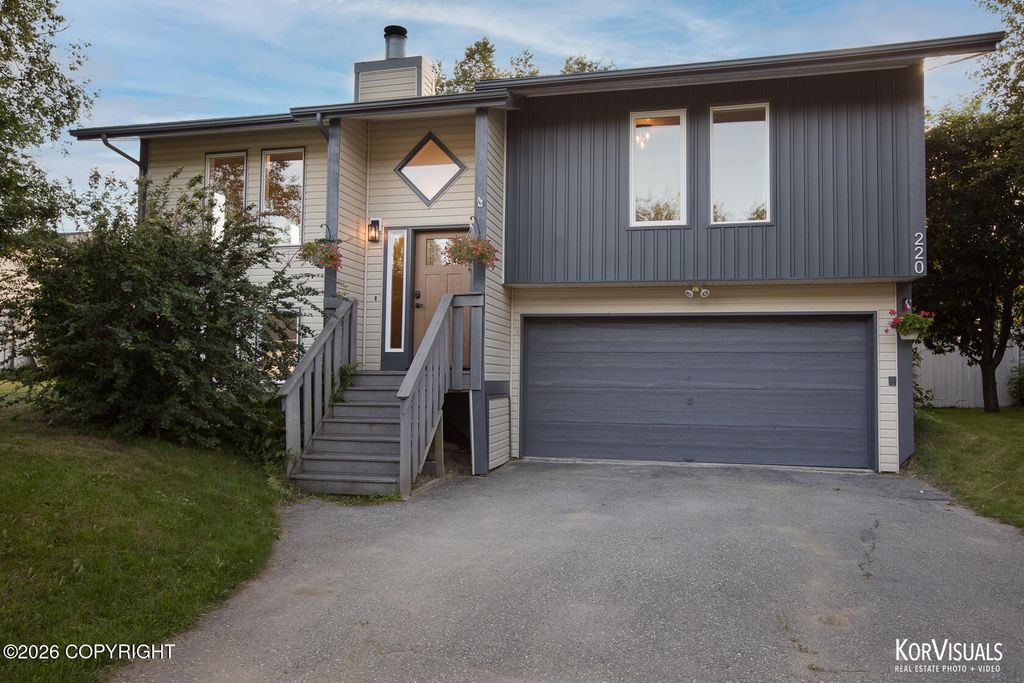 220 N Lloyd Street, Palmer, AK 99645