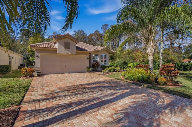 1320 LINDENWOOD DRIVE, Tarpon Springs, FL 34688