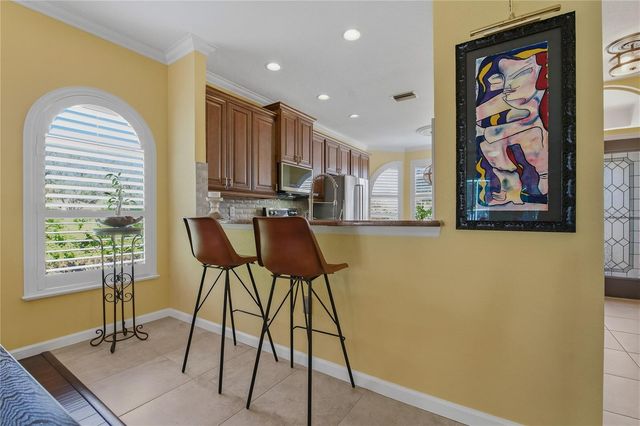 1320 LINDENWOOD DRIVE, Tarpon Springs, FL 34688