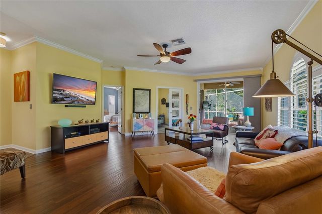 1320 LINDENWOOD DRIVE, Tarpon Springs, FL 34688