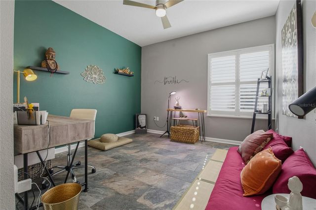 1320 LINDENWOOD DRIVE, Tarpon Springs, FL 34688