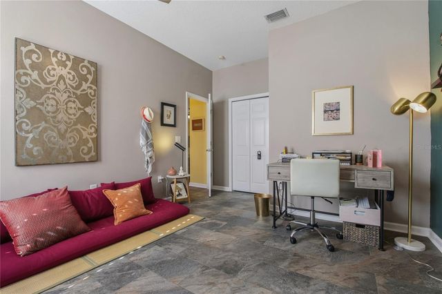 1320 LINDENWOOD DRIVE, Tarpon Springs, FL 34688