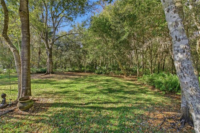 1320 LINDENWOOD DRIVE, Tarpon Springs, FL 34688