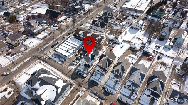 25 Westfield Avenue, Bridgeport, CT 06606