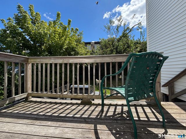 25 Westfield Avenue, Bridgeport, CT 06606