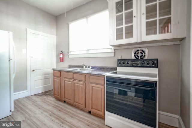 37 CARROLL AVE, Williamstown, NJ 08094