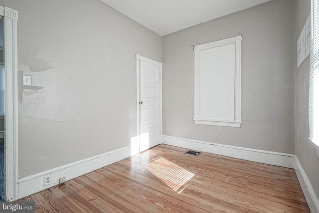 37 CARROLL AVE, Williamstown, NJ 08094