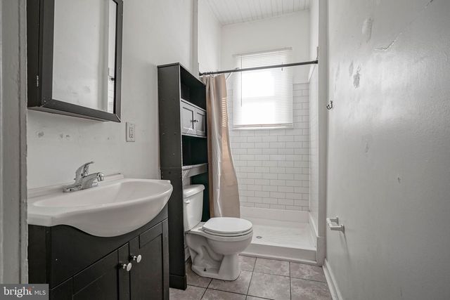 37 CARROLL AVE, Williamstown, NJ 08094