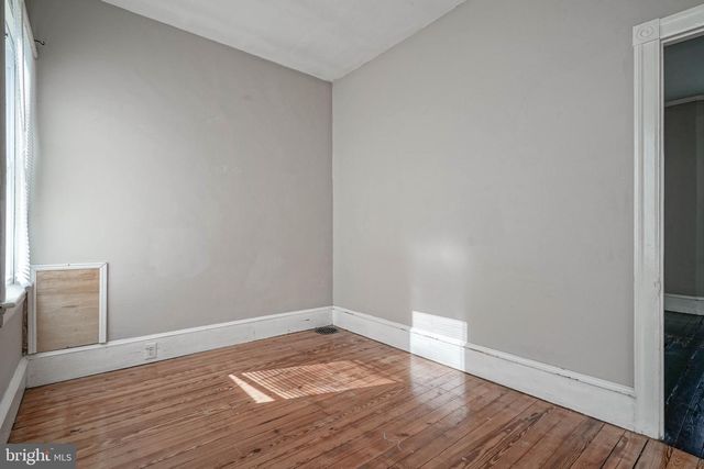 37 CARROLL AVE, Williamstown, NJ 08094