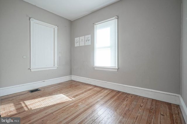 37 CARROLL AVE, Williamstown, NJ 08094