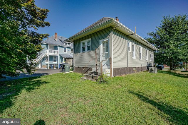 37 CARROLL AVE, Williamstown, NJ 08094