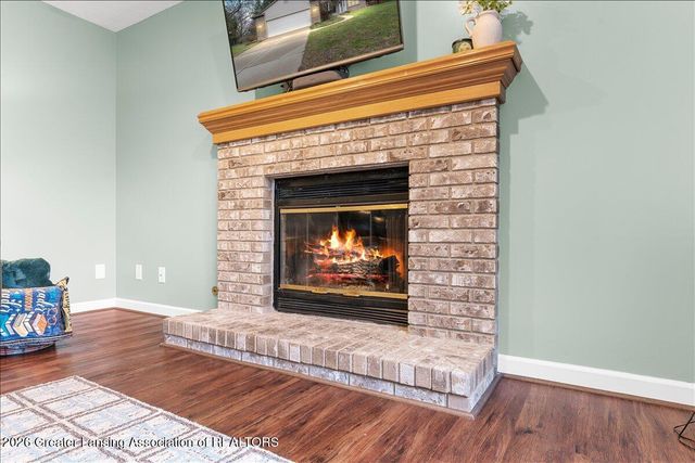 5554 Earliglow Lane, Haslett, MI 48840