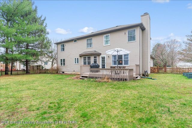 5554 Earliglow Lane, Haslett, MI 48840