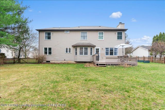 5554 Earliglow Lane, Haslett, MI 48840