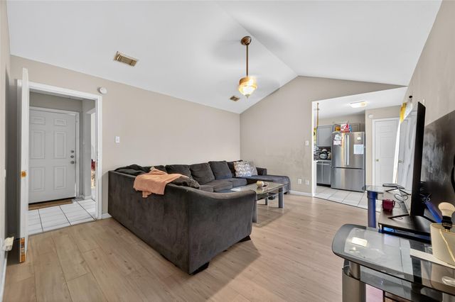 12811 Roandale Drive, Houston, TX 77048