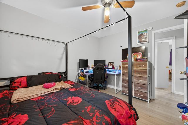 12811 Roandale Drive, Houston, TX 77048