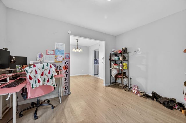 12811 Roandale Drive, Houston, TX 77048