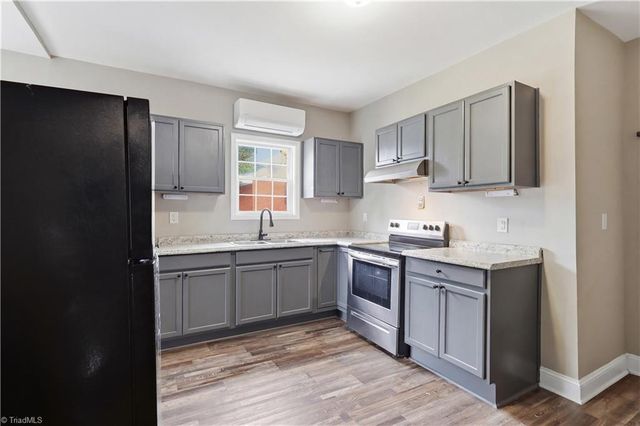 528 N Scales Street, Reidsville, NC 27320