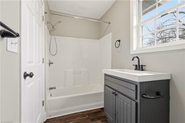 528 N Scales Street, Reidsville, NC 27320