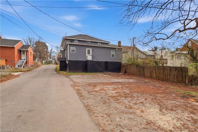 528 N Scales Street, Reidsville, NC 27320