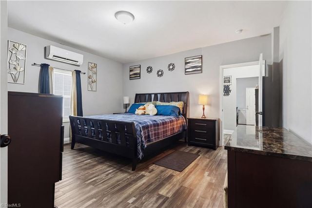 528 N Scales Street, Reidsville, NC 27320