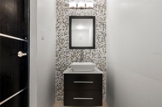 247 CAMINO DEL FLAMBOYAN STREET, Dorado, PR 00646