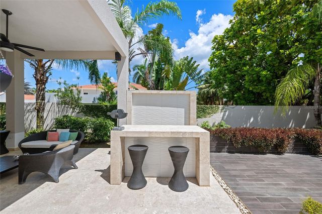 247 CAMINO DEL FLAMBOYAN STREET, Dorado, PR 00646