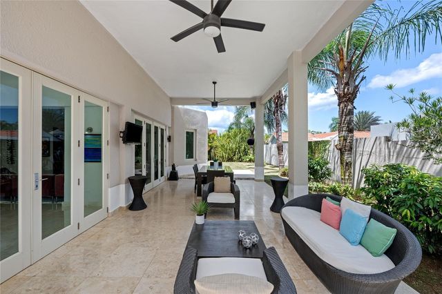 247 CAMINO DEL FLAMBOYAN STREET, Dorado, PR 00646