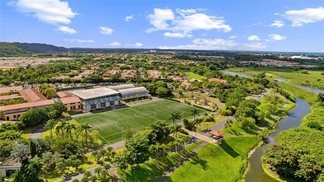 247 CAMINO DEL FLAMBOYAN STREET, Dorado, PR 00646