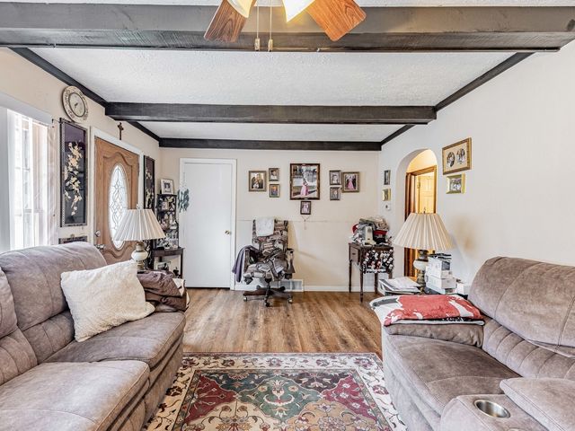 1045 Palace Street, Aurora, IL 60506