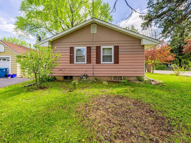 1045 Palace Street, Aurora, IL 60506
