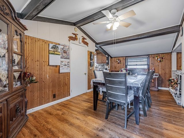 1045 Palace Street, Aurora, IL 60506