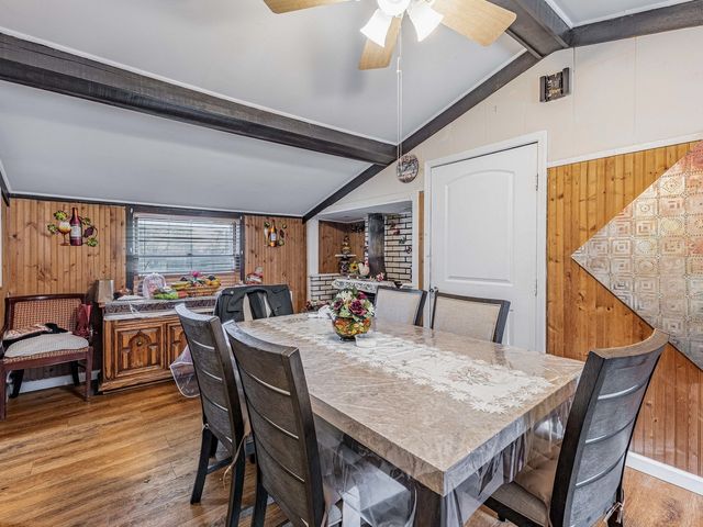 1045 Palace Street, Aurora, IL 60506