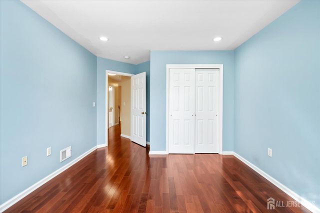 80 Tennyson Road, East Windsor, NJ 08520
