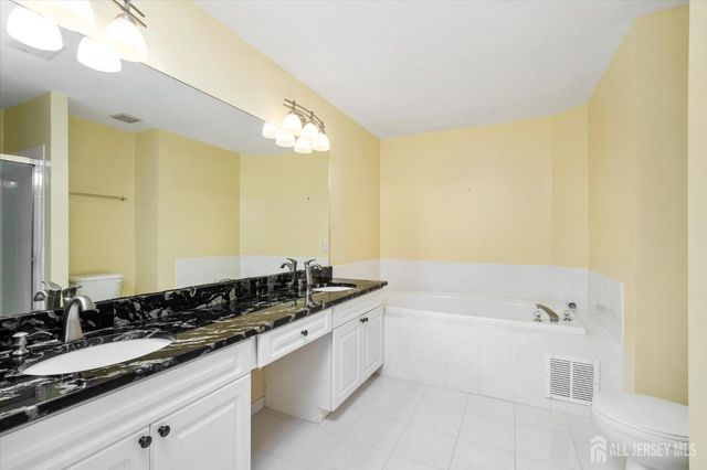 80 Tennyson Road, East Windsor, NJ 08520