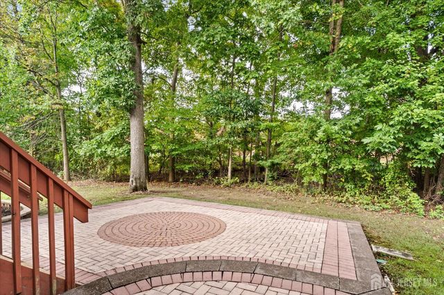 80 Tennyson Road, East Windsor, NJ 08520