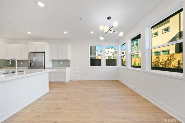 322 Proctor, Irvine, CA 92618