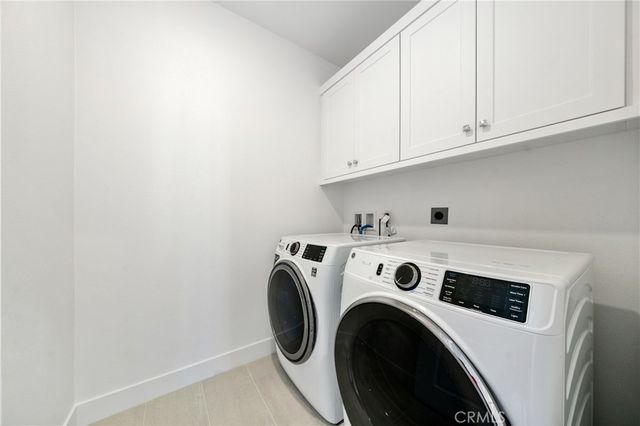 322 Proctor, Irvine, CA 92618