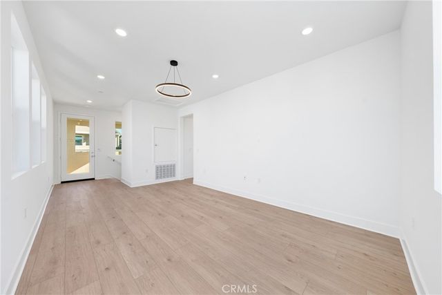 322 Proctor, Irvine, CA 92618