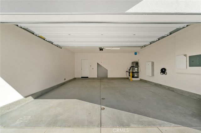 322 Proctor, Irvine, CA 92618