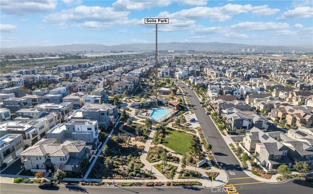 322 Proctor, Irvine, CA 92618