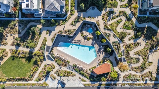 322 Proctor, Irvine, CA 92618