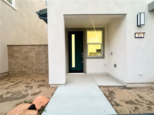 322 Proctor, Irvine, CA 92618