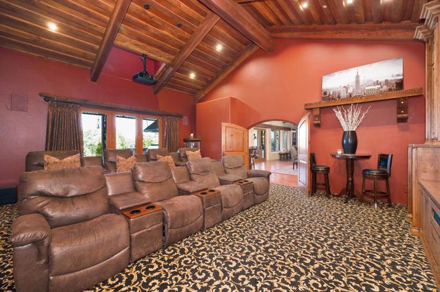5905 Barton Rd, Loomis, CA 95650