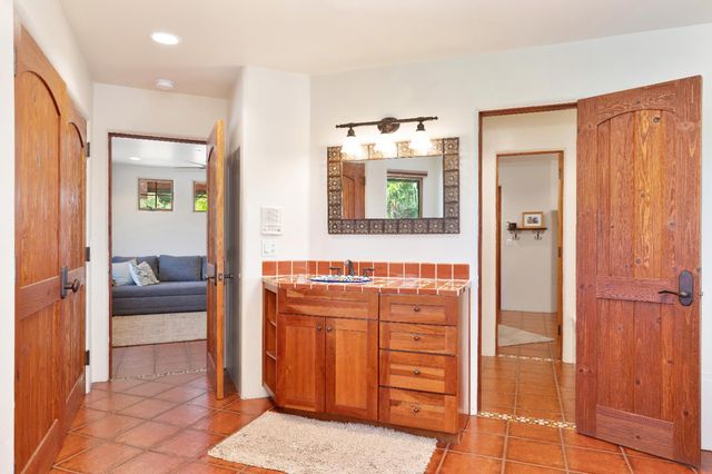 5905 Barton Rd, Loomis, CA 95650