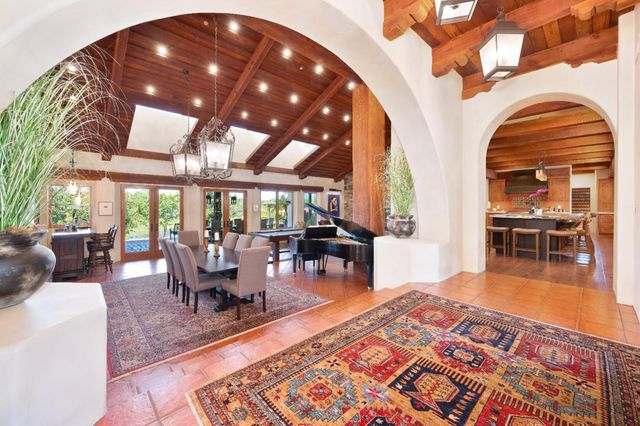 5905 Barton Rd, Loomis, CA 95650