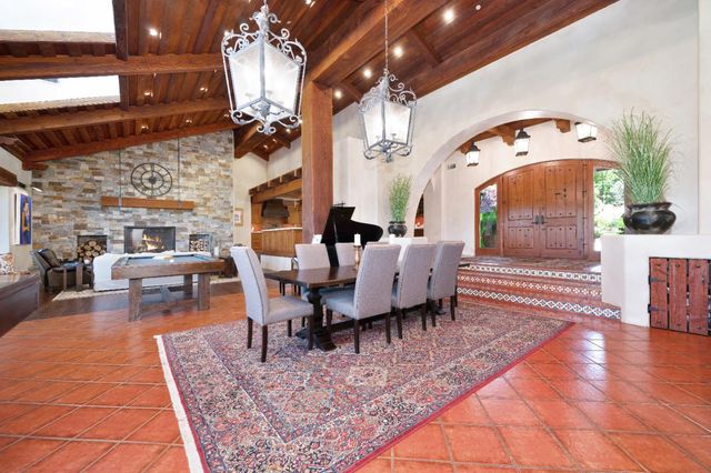 5905 Barton Rd, Loomis, CA 95650