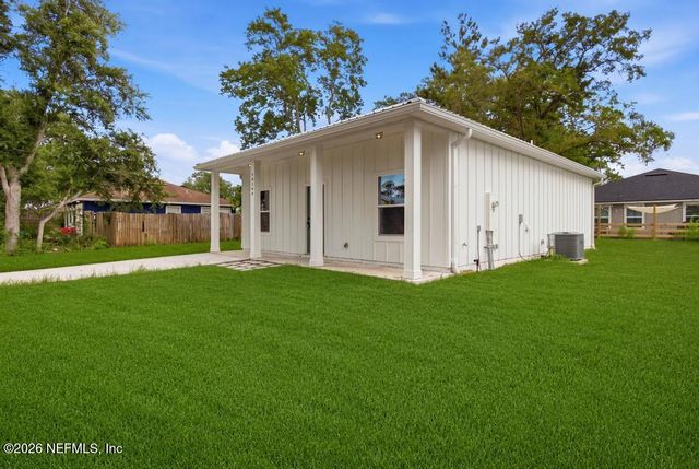 12164 LYONS Street, Jacksonville, FL 32224