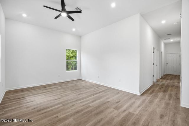 12164 LYONS Street, Jacksonville, FL 32224
