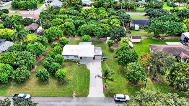 18320 SW 293rd St, Homestead, FL 33030